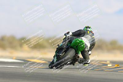 media/Jan-10-2025-CVMA Friday Practice (Fri) [[489e0da257]]/Group 4 and Trackday/Session 4 (Turn 16)/